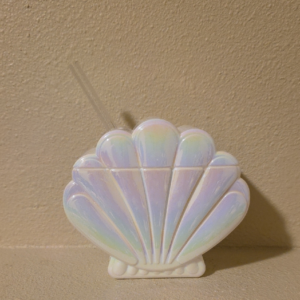 Iridescent Shell Drink Container